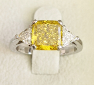 2 carat Cushion fancy vivit Yellow top view